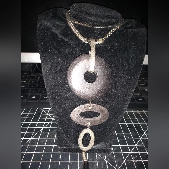 Vintage Kien Snake Chain Necklace,12 Inch Abstract Pendant, Wood & Metal… - Picture 9 of 9